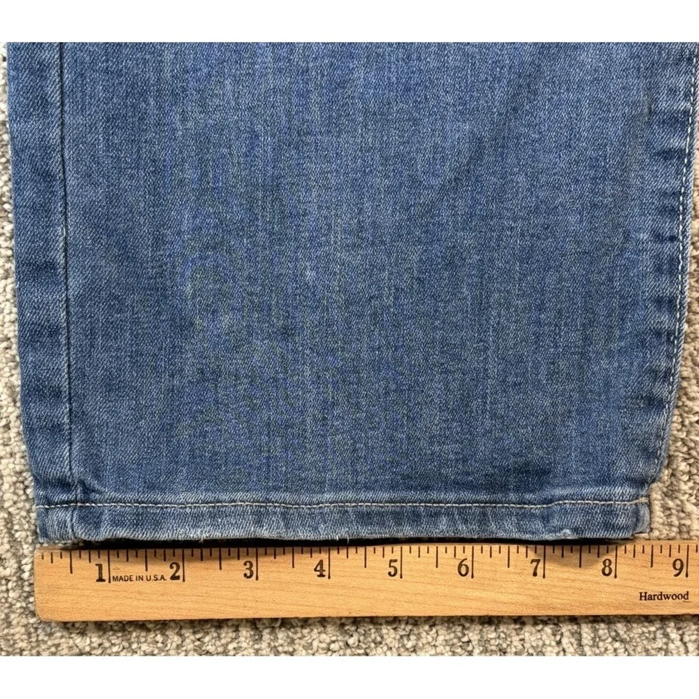 Lucky Brand 223 Straight 5-Pocket Stretch Denim Jeans. Medium Wash, Men's 38*x30
